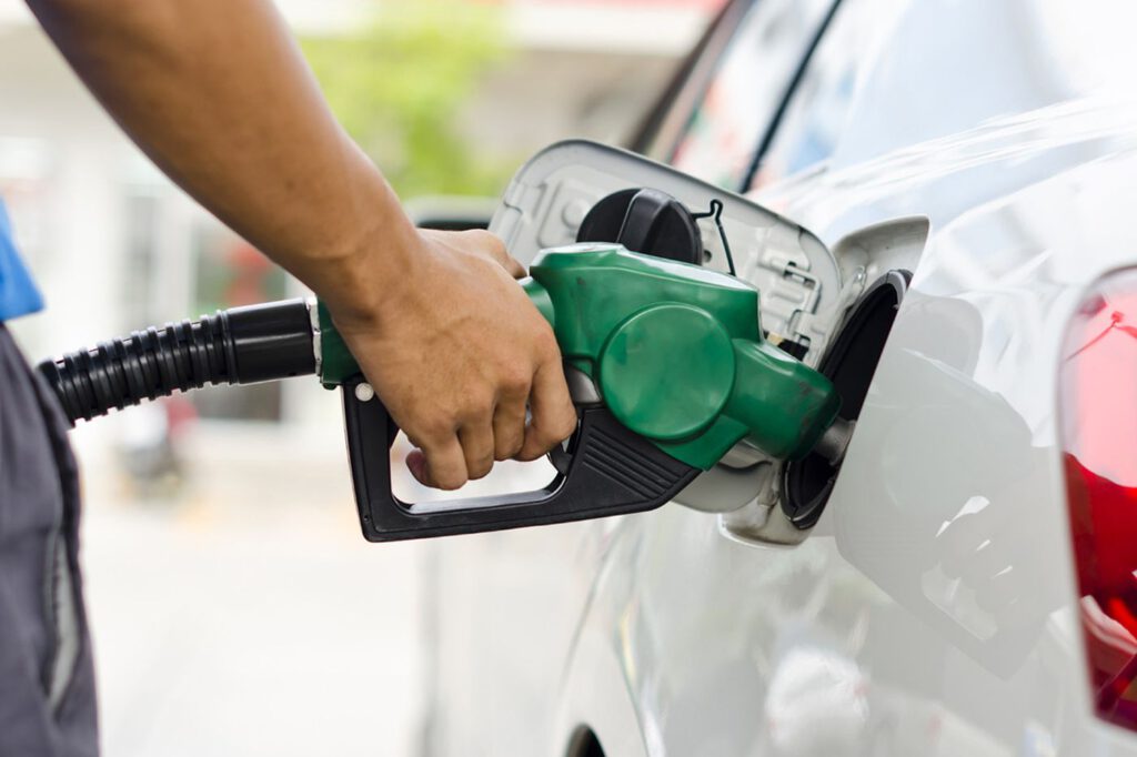 Benzin ve motorinde asgari satış düzenlemesi
