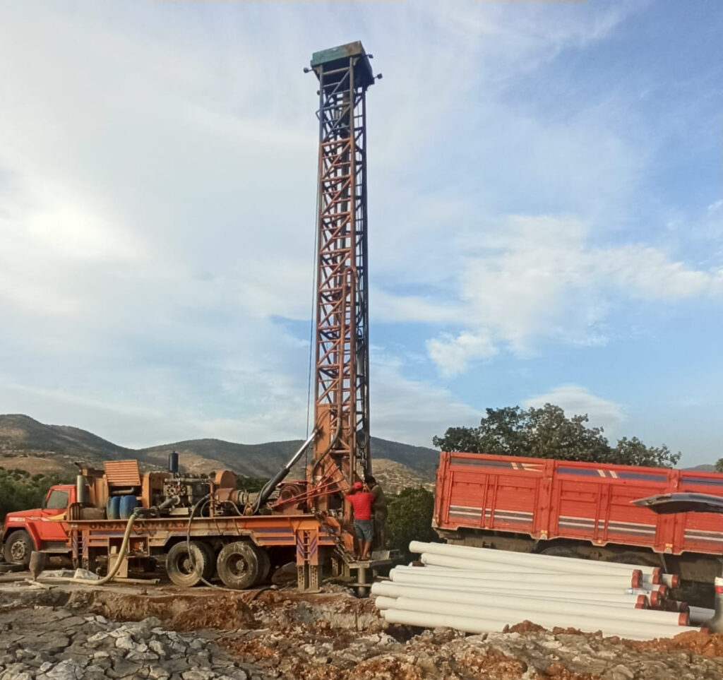 Manisa Salihli’de İğdecik’e yeni sondaj