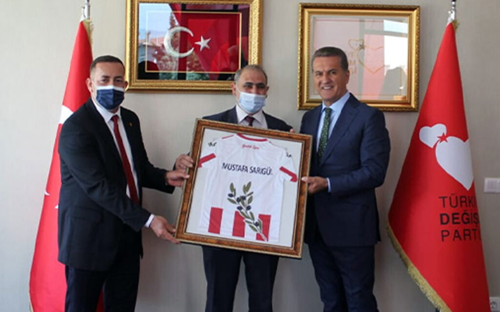 TDP lideri Sarıgül’e Gemlikspor forması