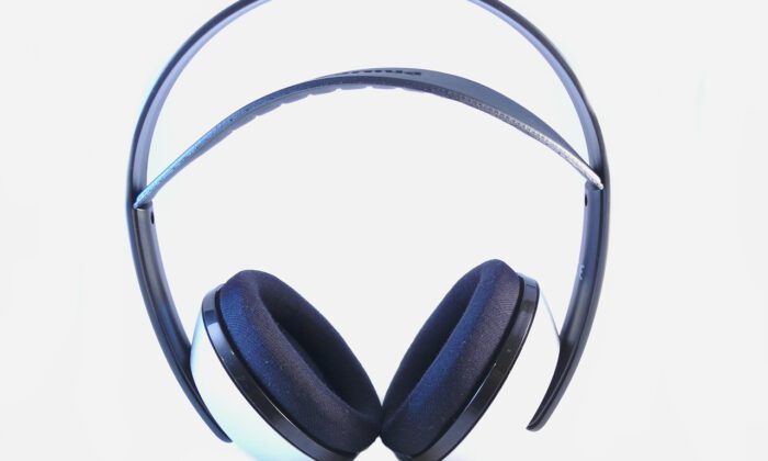 Wireless Headphones are now on Market