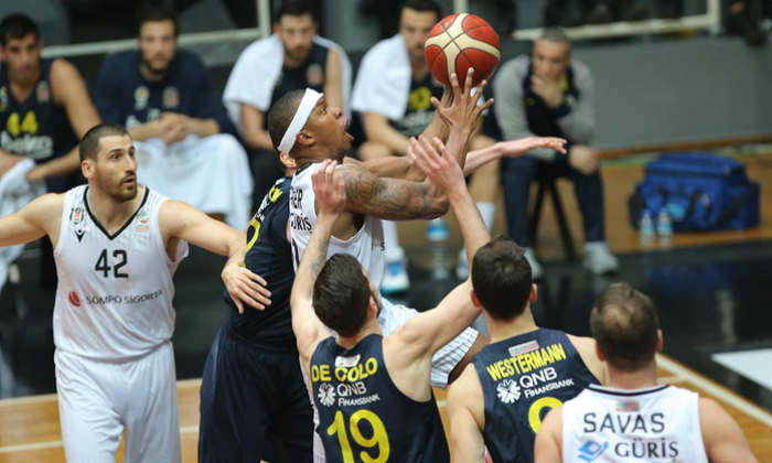 Beşiktaş’ta Fenerbahçe alarmı