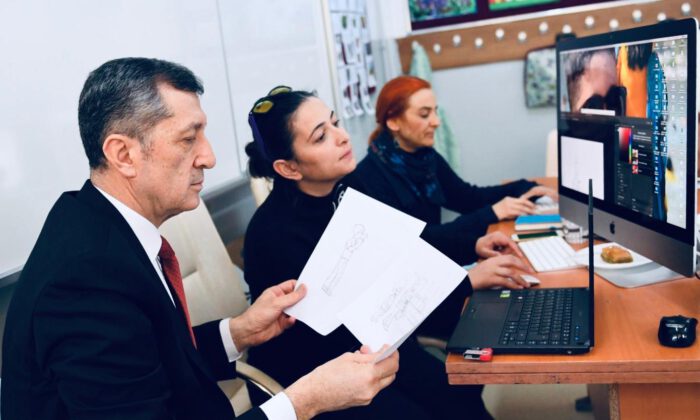 Evdeki derslerden sınav olacak mı?