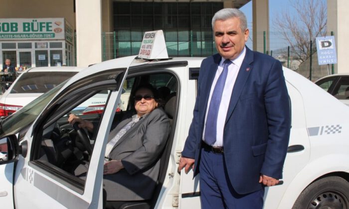 Şoförler kontak kapatma noktasında