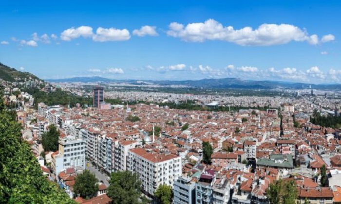 Bursa’da konutlar eriyor