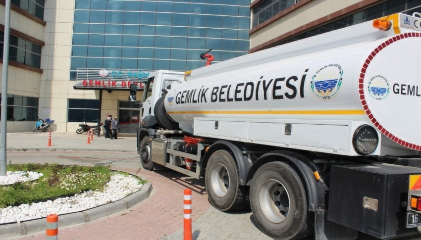 Gemlik’ten dezenfektan yardımı