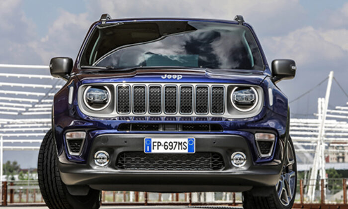 Alfa Romeo ve Jeep sanal galerilerde