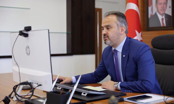 Bursalılar suya sarıldı