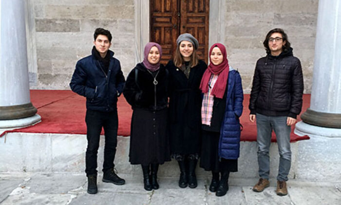 Türk öğrencileri Oxford’u fethetti