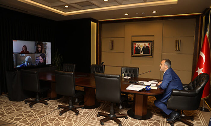 Coronavirüs’e karşı yeni strateji geliştirilmeli