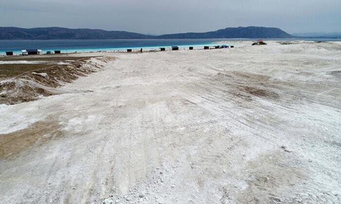 Salda Gölü’nde mineral kaçağı