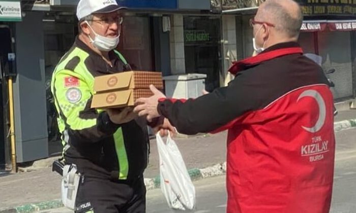 Türk Kızılay toplumun ’emniyet’i