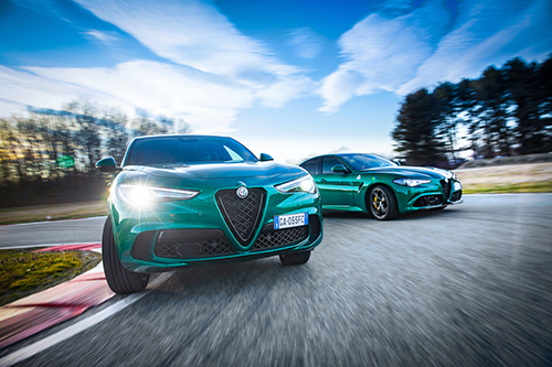 Alfa Romeo’ya online tanıtım