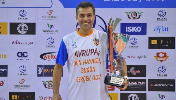 İnegöl Belediyespor Levent Zoroğlu ile yola devam