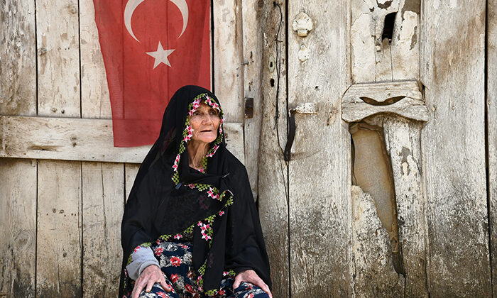 İznikli Mahmuriye Nine’nin okuma hasreti
