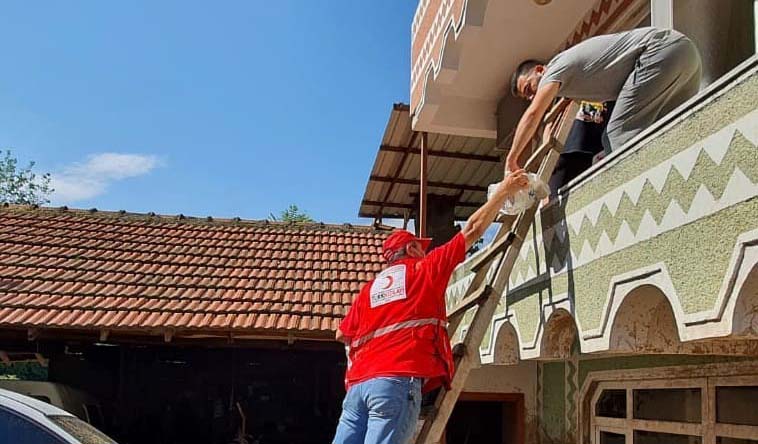 Türk Kızılayı Bursa’dan Dudaklı’da fazla mesai