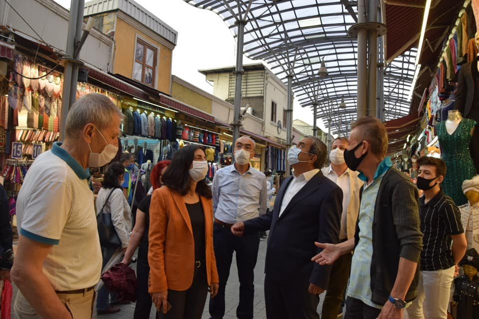 Bursa Kapalıçarşı esnafına CHP heyetinden ziyaret