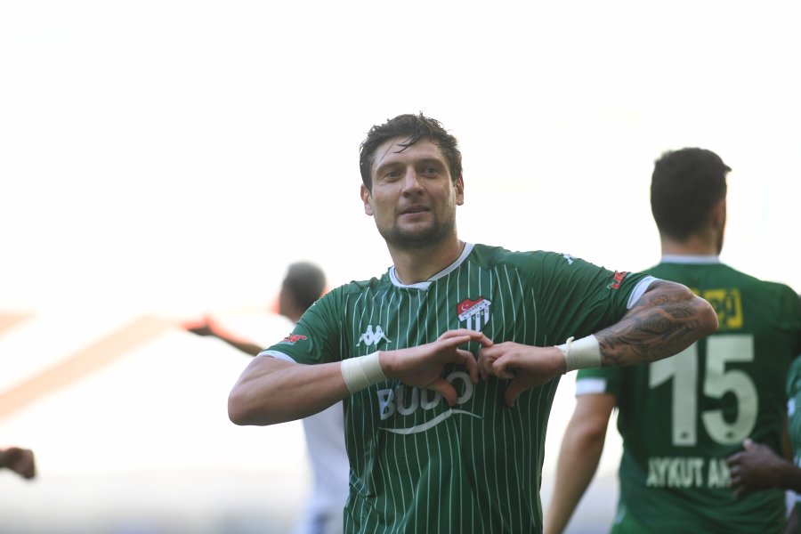 Bursaspor Hatayspor önünde