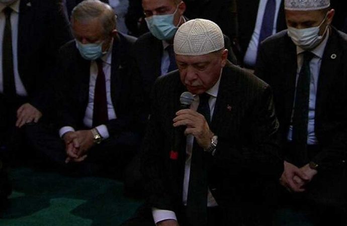 Cumhurbaşkanı’ndan tartışmalı Ayasofya konuşması