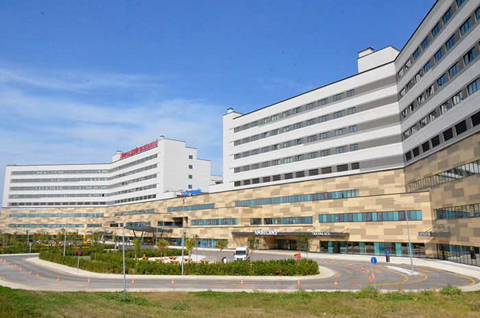 Pandeminin kalesi Bursa Şehir Hastanesi