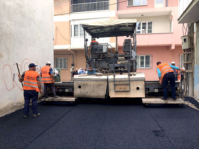 Osmangazi’de asfalt mesaisi