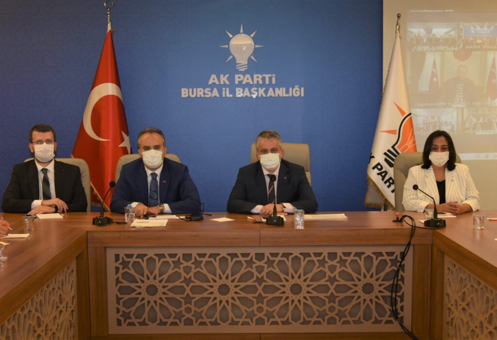 AK Parti Bursa Cumhurbaşkanı ile bayramlaştı