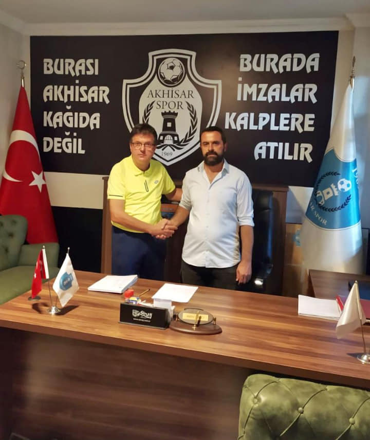 Mehmet Şengeldi yeniden İnegöl Akhisarspor’da