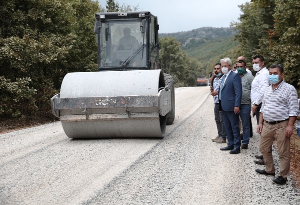 Nilüfer Belediyesi’nden 36 kilometrelik asfalt çalışması