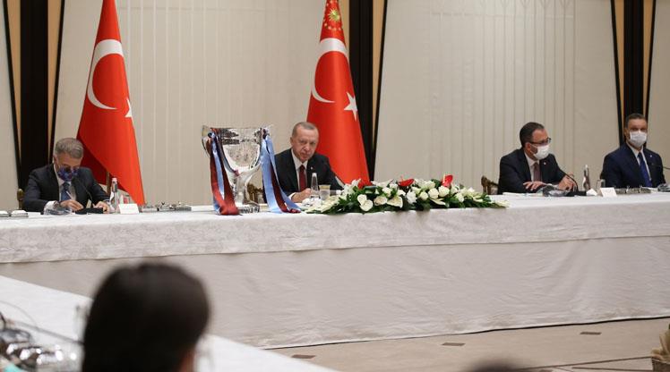 Trabzonspor’dan Cumhurbaşkanı Erdoğan’a ziyaret