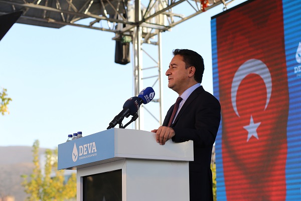 Babacan: “Norşin’deki, Hizan’daki evlatlarımıza eşit eğitim imkanı sağlanmalıdır”