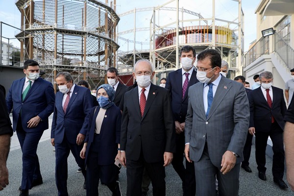 Kılıçdaroğlu’ndan İmamoğlu’na, “Buraya gökdelen yaptırmayacaksın değil mi?”