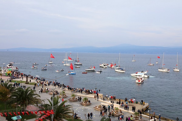 Cumhuriyet’in 97. yaşı Mudanya’da coşkuyla kutlandı