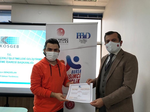 Gürsu’da genç girişimciler sertifikalarını aldı