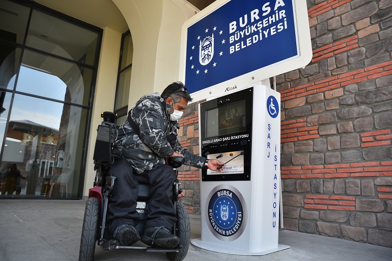 Bursa’da akülerin önündeki engeller kalkıyor