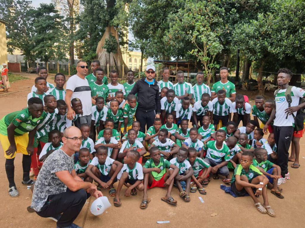 NİLBİAD Afrika’ya Bursaspor sevgisi aşıladı