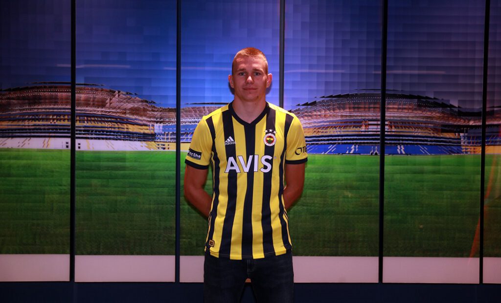 Fenerbahçe Attilla Szalai ile imzaladı