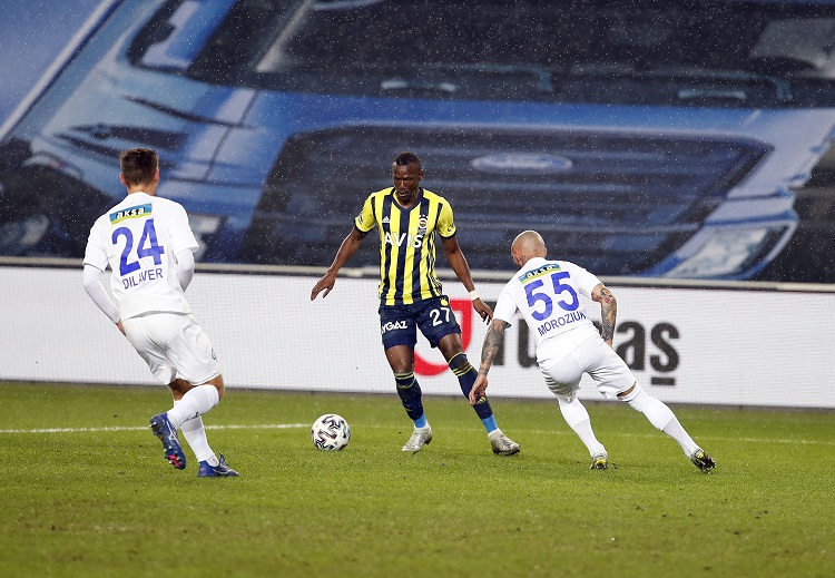 Fenerbahçe Rize’yi uzaktan vurdu