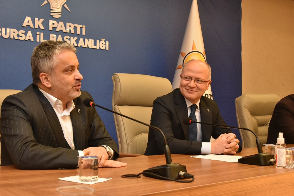 AK Parti Bursa’da vefa buluşması