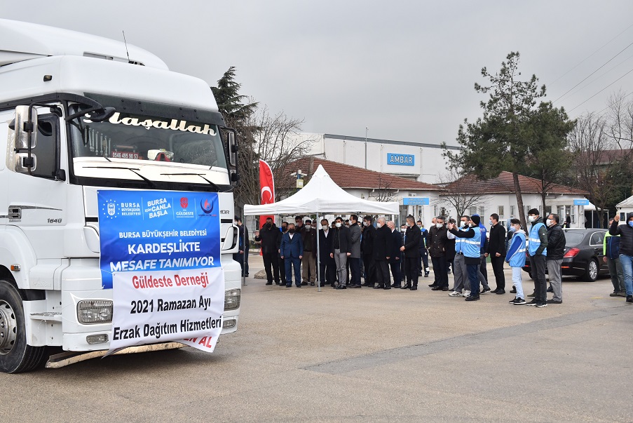 Bursa’dan ‘uzak’taki kardeşlere destek