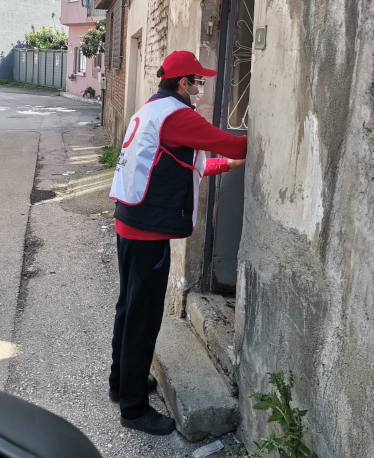 Bursa’da 10 günde 20 bin kişilik iftar yemeği dağıtıldı