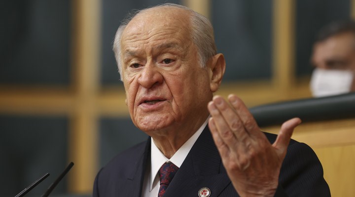 Bahçeli: 104 emekli amiralin rütbeleri sökülmelidir