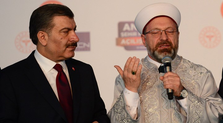 Diyanet İşleri Başkanı, Sağlık Bakanı’nı düzeltti