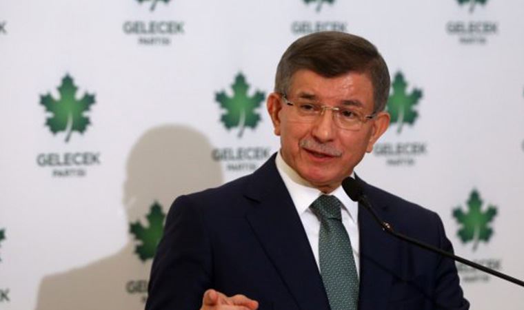 Davutoğlu: Geleceğimizin teminatı çocuklarımızın yüzü hep gülsün