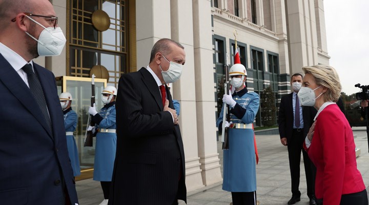 Times: AB yeni göç dalgasını önlemek için Erdoğan’a daha fazla para teklif etti