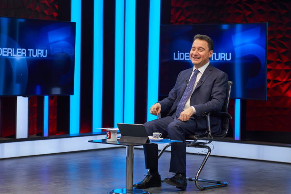 Ali Babacan:  ‘Yüksek faiz ve yüksek enflasyon sonuç, Sayın Erdoğan sebep’