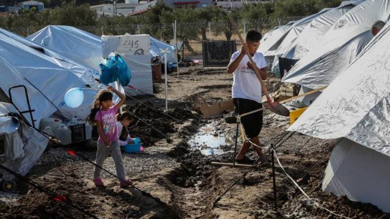 Yunanistan’dan AB’ye: Göçmenlerin baskı aracı olmasına izin vermeyin
