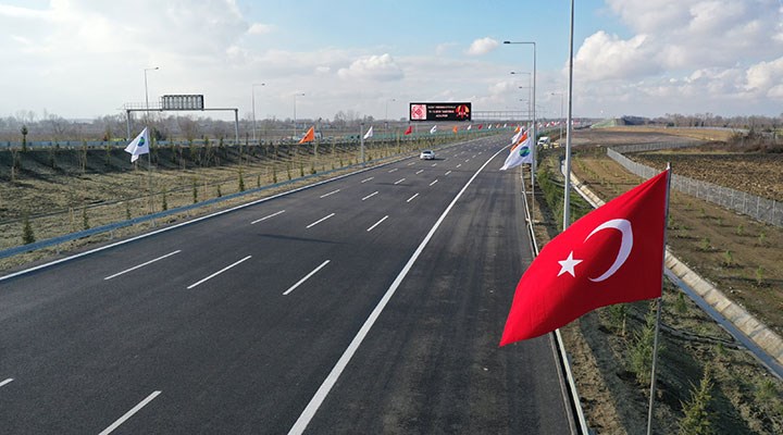 Kuzey Marmara Otoyolu’na 2 milyar lira ‘garanti’ ödemesi yapıldı