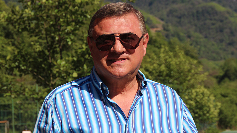 Çaykur Rizespor’da Hasan Kartal, başkanlığı bıraktı