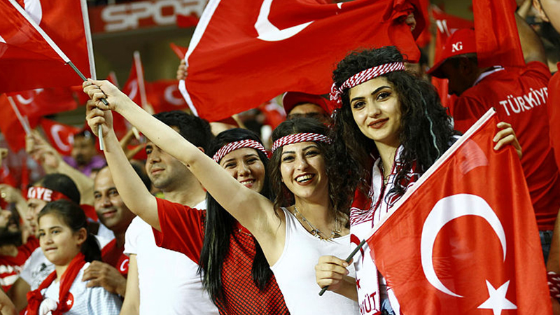 EURO 2020 öncesinde İtalya’dan “Türk taraftar” kararı