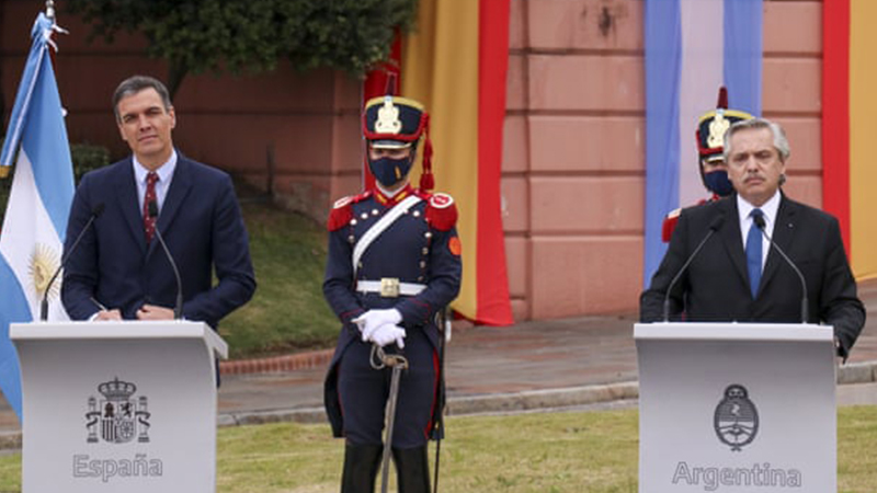Arjantin Devlet Başkanı Fernández, ırkçı paylaşımı sebebiyle eleştirilerin hedefi oldu