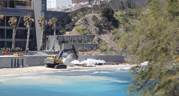 Bodrum’daki Delta Hotel’in kumsalına borik asit dökülmesine ilişkin haberlere sansür